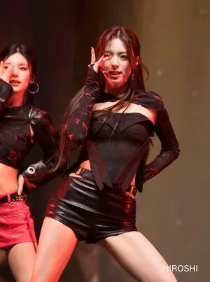 Itzy All In Us OnlyFans Leaked Free Thumbnail Picture - #qItgrKKIKz