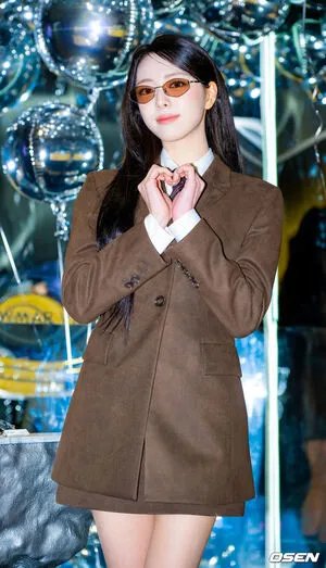 Itzy All In Us OnlyFans Leaked Free Thumbnail Picture - #sne73fKQfB