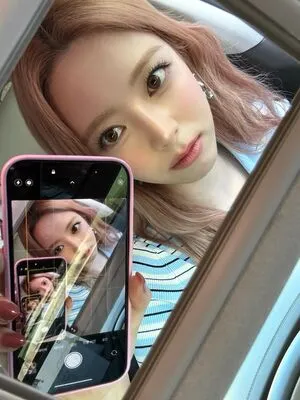 Itzy All In Us OnlyFans Leaked Free Thumbnail Picture - #x6lOyZkgN2