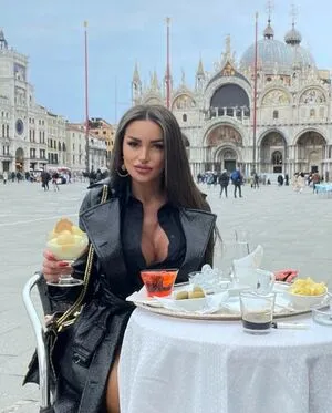 Iulia C16 OnlyFans Leaked Free Thumbnail Picture - #7TQ9j2DfT5