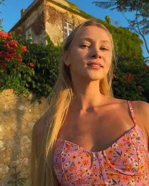 Ivi Is Fun OnlyFans Leaked Free Thumbnail Picture - #19RanId8Kv