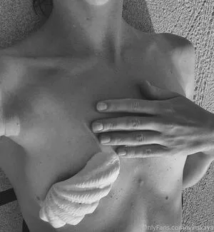 Ivi Ivinskaya OnlyFans Leaked Free Thumbnail Picture - #KPNED1opQp