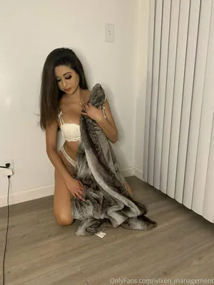 Ivixen Management OnlyFans Leaked Free Thumbnail Picture - #AkLcd9t1jb