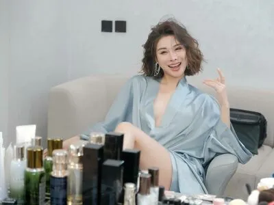 Ivy Ai Lin20 OnlyFans Leaked Free Thumbnail Picture - #1qJYpYZQhj