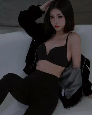Ivy Ai Lin20 OnlyFans Leaked Free Thumbnail Picture - #2Ii3DikTNu