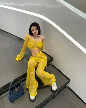 Ivy Ai Lin20 OnlyFans Leaked Free Thumbnail Picture - #5FSCMBadZs
