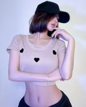 Ivy Ai Lin20 OnlyFans Leaked Free Thumbnail Picture - #65X5FUTnLc