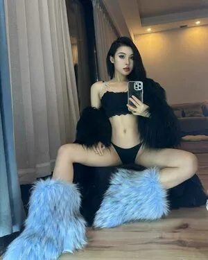 Ivy Ai Lin20 OnlyFans Leaked Free Thumbnail Picture - #BNFyq4z3bP