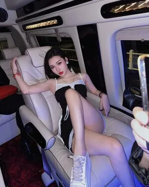 Ivy Ai Lin20 OnlyFans Leaked Free Thumbnail Picture - #PSRG7InV4L