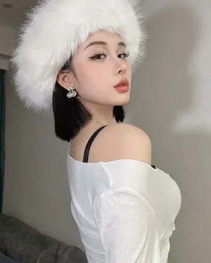 Ivy Ai Lin20 OnlyFans Leaked Free Thumbnail Picture - #RTECrkWxNW