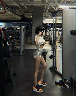 Ivy Ai Lin20 OnlyFans Leaked Free Thumbnail Picture - #Z2ZsX8fLY4