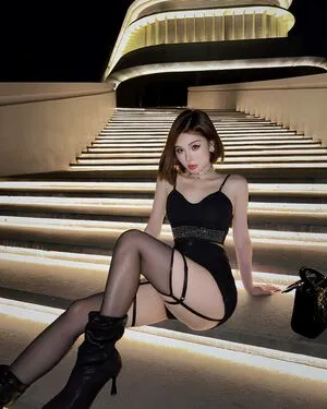 Ivy Ai Lin20 OnlyFans Leaked Free Thumbnail Picture - #s0NUasy705
