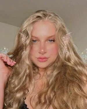 Ivy Andrews OnlyFans Leaked Free Thumbnail Picture - #LPGUyNYDyc