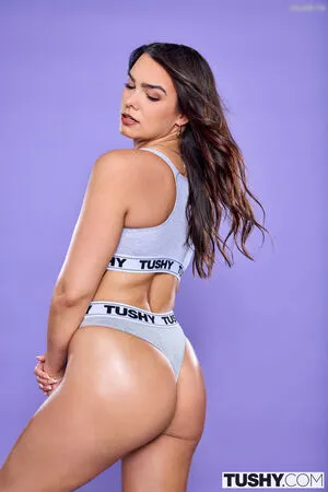 Ivy Ireland OnlyFans Leaked Free Thumbnail Picture - #bOCHRfAAPF