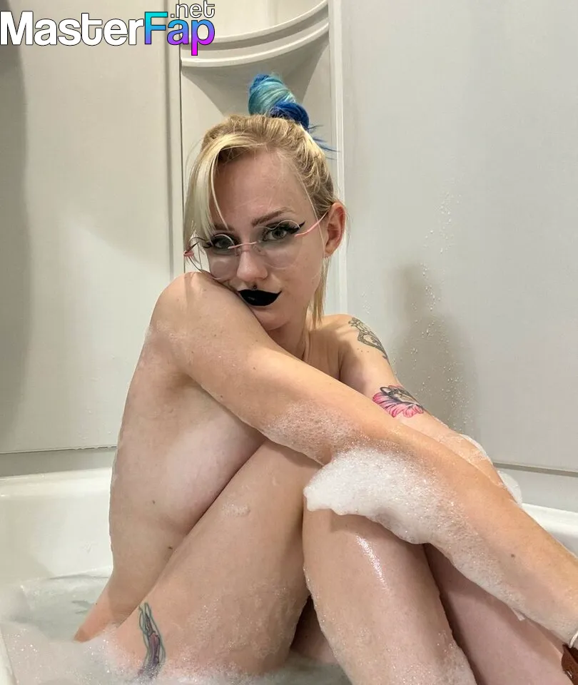 Ivy_luckey