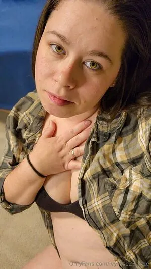 Ivyrose23 Free OnlyFans Leaked Free Thumbnail Picture - #OzJdpFixHb