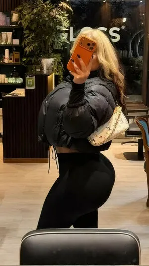 IvySky OnlyFans Leaked Free Thumbnail Picture - #jZ2AmOadmX