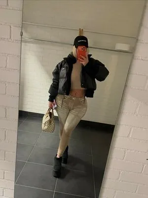 IvySky OnlyFans Leaked Free Thumbnail Picture - #osC842dS1P