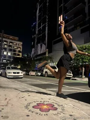 Iwanthazelgrace OnlyFans Leaked Free Thumbnail Picture - #KLoam9InAH