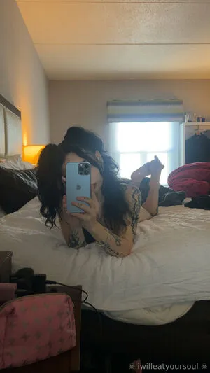 Iwilleatyoursoul OnlyFans Leaked Free Thumbnail Picture - #jP1JIujcm3