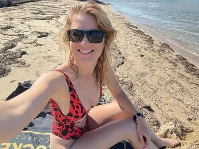 Iwona Blecharczyk OnlyFans Leaked Free Thumbnail Picture - #G4wuWM67zG