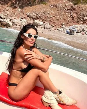 Iz Bendim OnlyFans Leaked Free Thumbnail Picture - #6hxfJmALTW