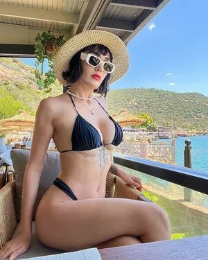 Iz Bendim OnlyFans Leaked Free Thumbnail Picture - #FrfLHlHgfM