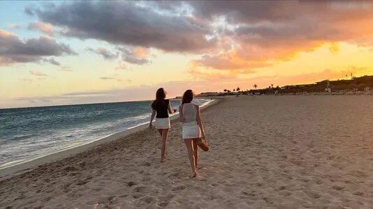 Iza And Elle OnlyFans Leaked Free Thumbnail Picture - #b2LbtJrzqO