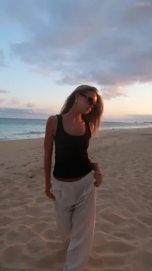 Iza And Elle OnlyFans Leaked Free Thumbnail Picture - #wgU2Rq9f9g