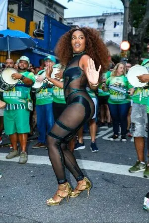 Iza Cantora OnlyFans Leaked Free Thumbnail Picture - #1teTOPGbZ9