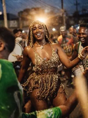 Iza Cantora OnlyFans Leaked Free Thumbnail Picture - #21iPbob3vz