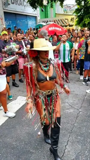 Iza Cantora OnlyFans Leaked Free Thumbnail Picture - #2EX5KwtzNN