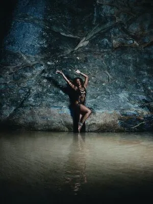 Iza Cantora OnlyFans Leaked Free Thumbnail Picture - #2gg2jCsRIn