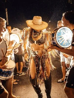 Iza Cantora OnlyFans Leaked Free Thumbnail Picture - #3cRmF1hNQQ