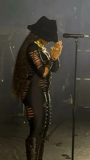 Iza Cantora OnlyFans Leaked Free Thumbnail Picture - #CbZfdU1EAS