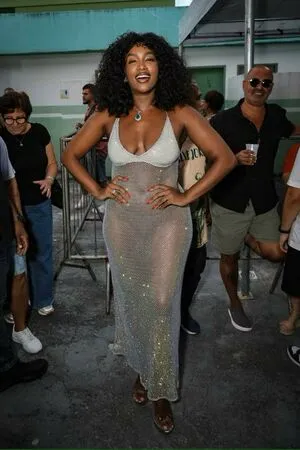 Iza Cantora OnlyFans Leaked Free Thumbnail Picture - #HnNSsOFDIS