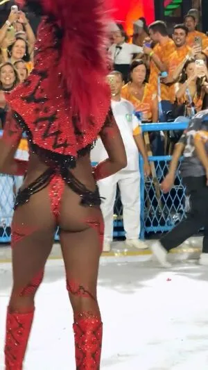 Iza Cantora OnlyFans Leaked Free Thumbnail Picture - #LSaB4xKR01