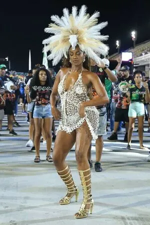 Iza Cantora OnlyFans Leaked Free Thumbnail Picture - #O1ntCeNejt