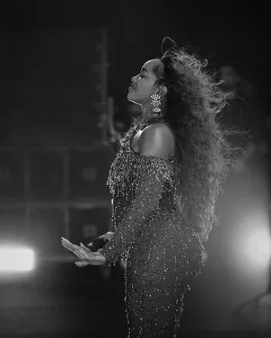 Iza Cantora OnlyFans Leaked Free Thumbnail Picture - #VL7k1Smk3V