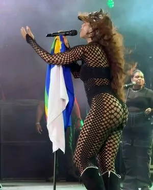 Iza Cantora OnlyFans Leaked Free Thumbnail Picture - #YeMq65aKp5