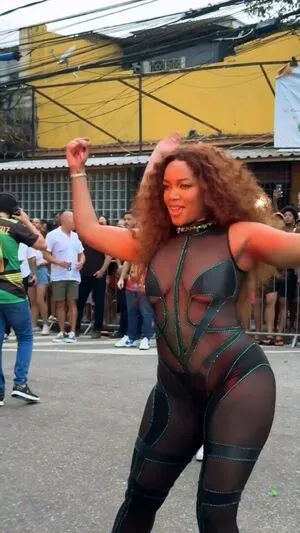 Iza Cantora OnlyFans Leaked Free Thumbnail Picture - #bRT64NEWPD