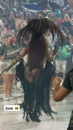 Iza Cantora OnlyFans Leaked Free Thumbnail Picture - #fG9IO9cg01