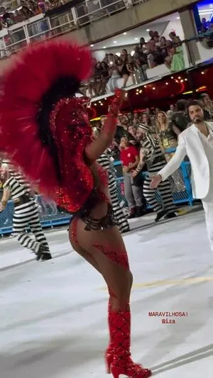 Iza Cantora OnlyFans Leaked Free Thumbnail Picture - #i333LvS0b4