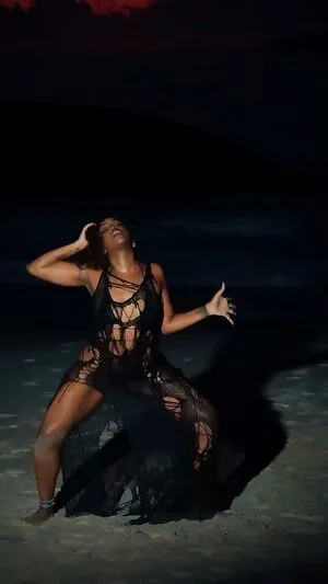 Iza Cantora OnlyFans Leaked Free Thumbnail Picture - #i8QUi9Ewr2