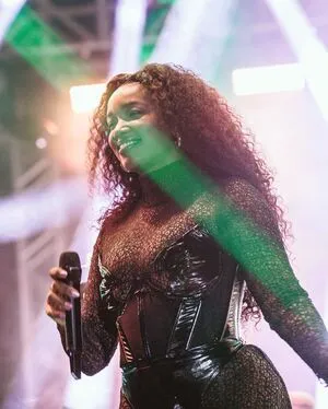 Iza Cantora OnlyFans Leaked Free Thumbnail Picture - #kOdb6FdxU8