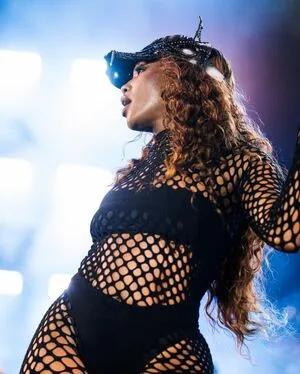 Iza Cantora OnlyFans Leaked Free Thumbnail Picture - #tDALF7MZGu