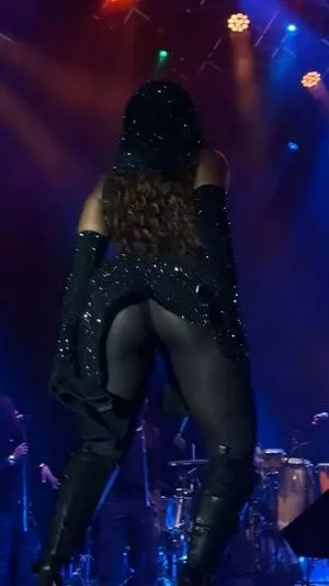 Iza Cantora OnlyFans Leaked Free Thumbnail Picture - #vs02fy98k6