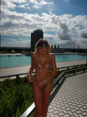 Iza Leslie OnlyFans Leaked Free Thumbnail Picture - #4ioBA3zmv9