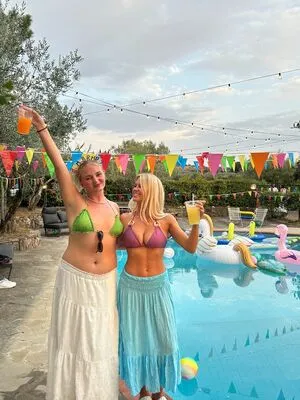 Iza Leslie OnlyFans Leaked Free Thumbnail Picture - #PTeeo1xYUW