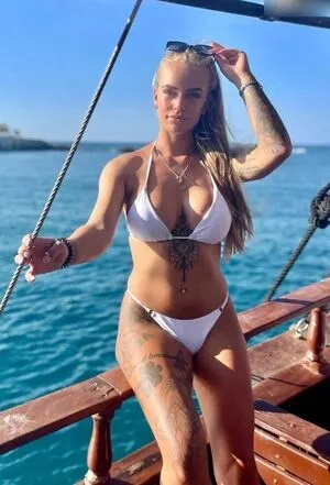 Iza Nijenhuis OnlyFans Leaked Free Thumbnail Picture - #JjdrcSQoTV